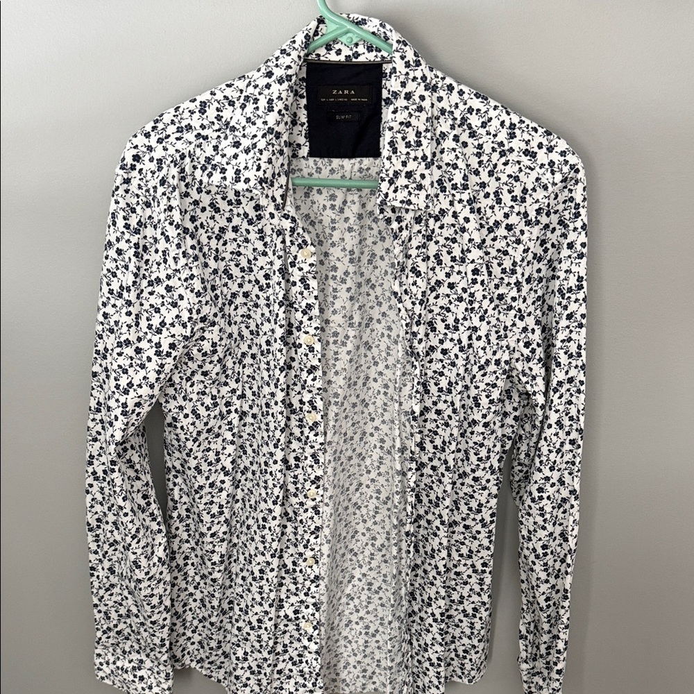 Zara Men's Casual White and Black Patterned Shirt